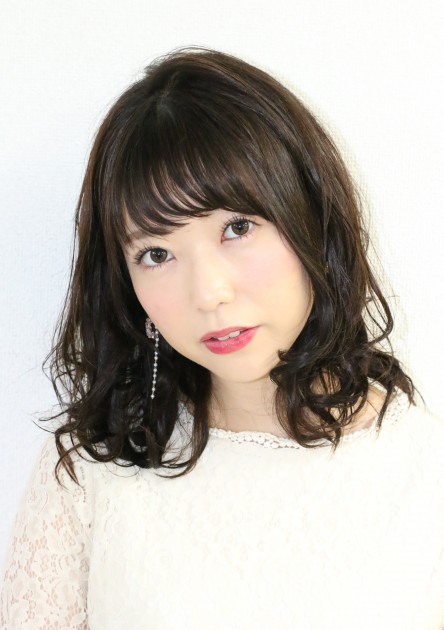 モテ髪ゆるふわモテバングミディアム 埼玉の坂戸 入間 松山 鶴ヶ島の美容室 ヘアサロン フレッシュサラダ